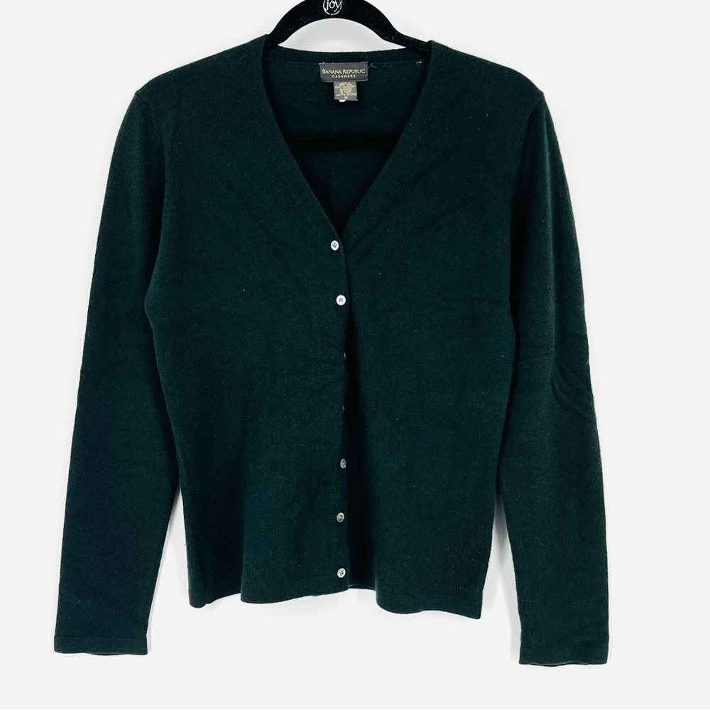 Banana Republic Medium Cashmere Sweater